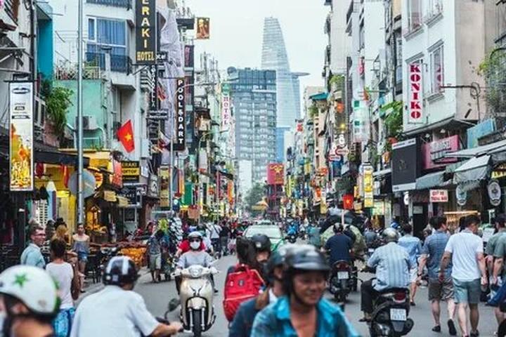 Khởi Nghiệp Video Ngắn Không Cần Kinh Nghiệm: Hotspot Matrix Là Lựa Chọn Của Bạn